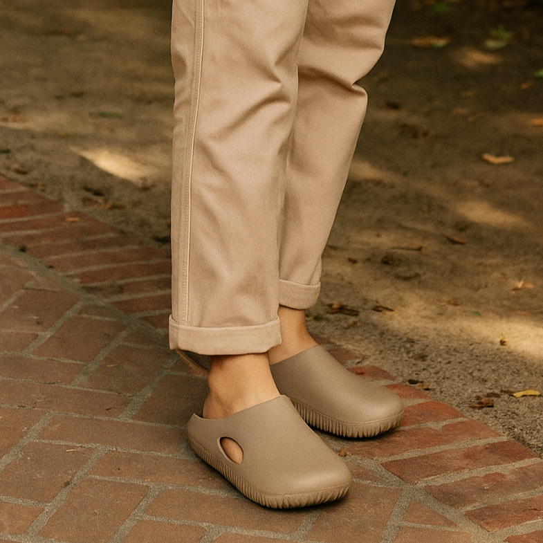 Pillow Cloud Clogs