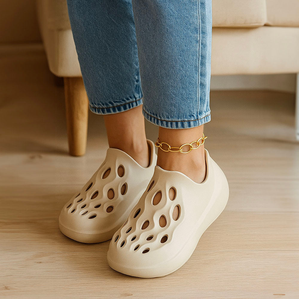 PillowFoam Clogs